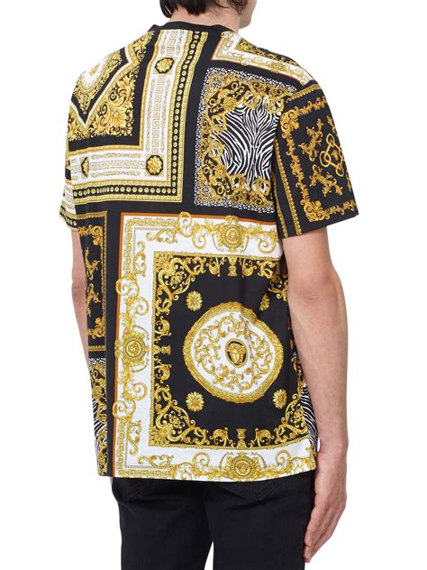 versace t shirt official store herren|versace look alike shirts.